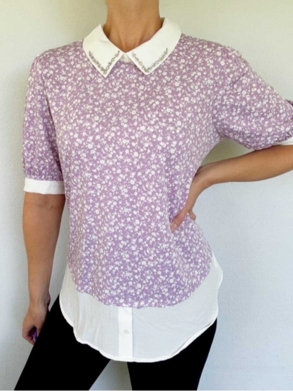 Faith & Joy light purple floral layered beaded collar blouse size large - Picture 2 of 10